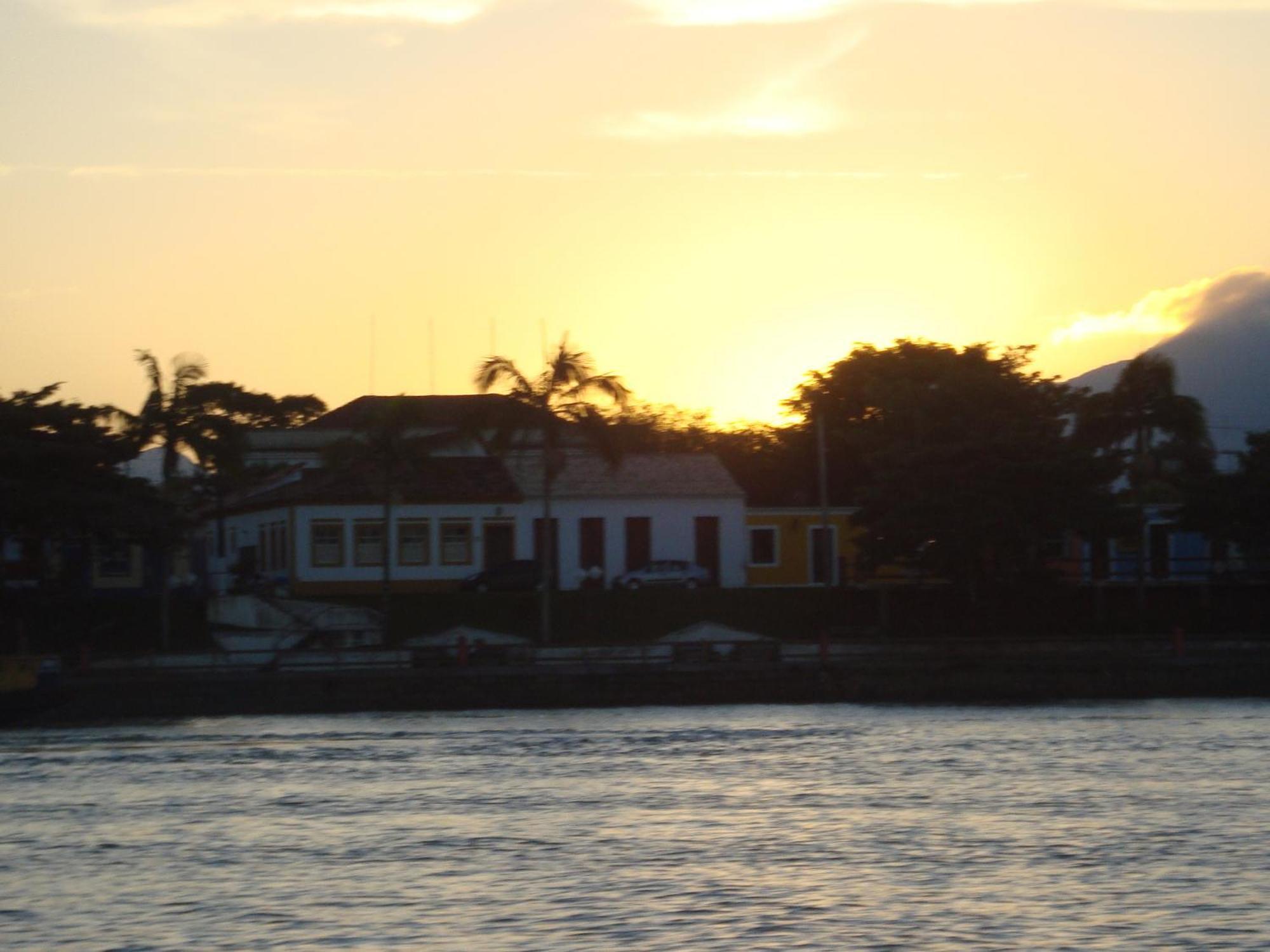 Hotel Recanto Do Sol Cananéia Kültér fotó